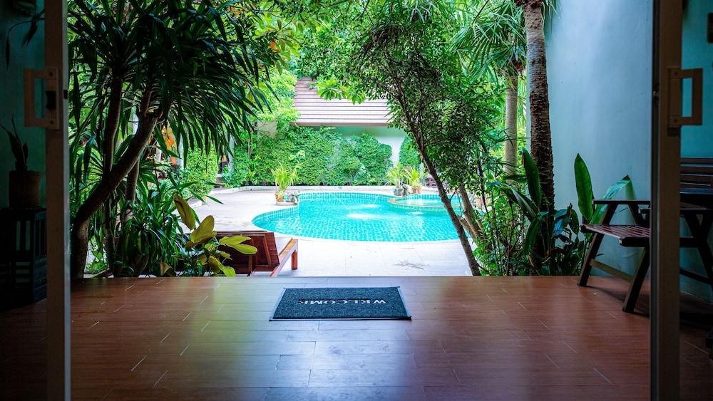 Baan Klang Aow Beach Resort Ban Krut  Exterior foto
