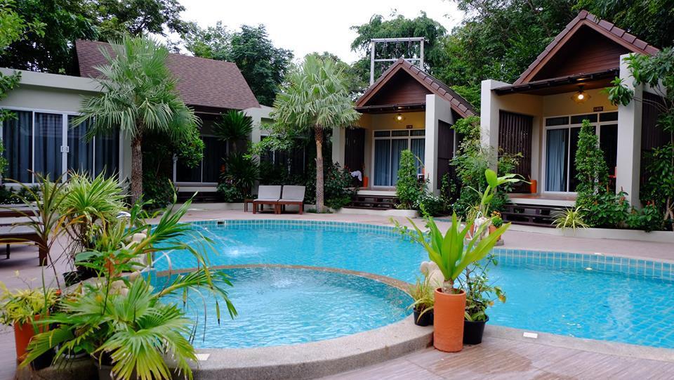 Baan Klang Aow Beach Resort Ban Krut  Exterior foto